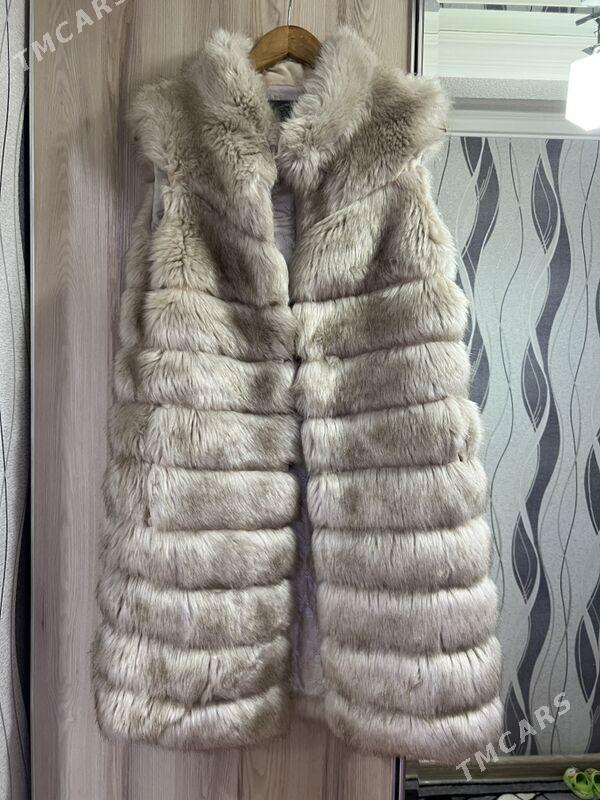 безрукавка - Mary - img 2