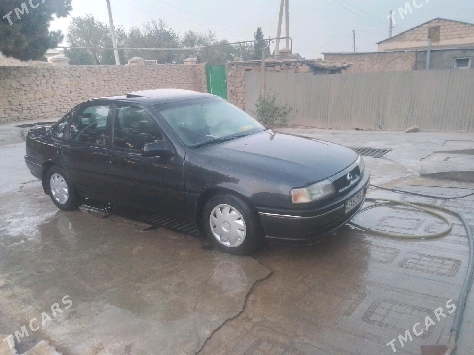 Opel Vectra 1992 - 43 000 TMT - Магданлы - img 7