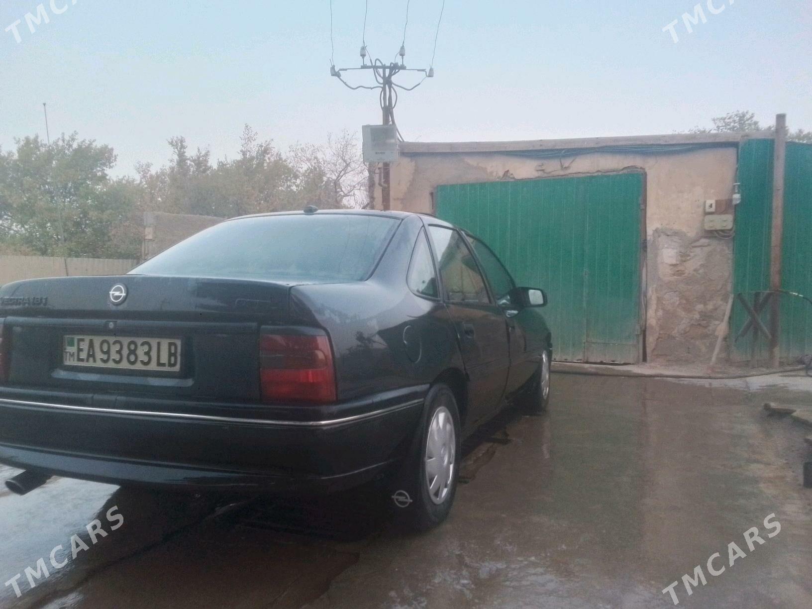 Opel Vectra 1992 - 43 000 TMT - Магданлы - img 4