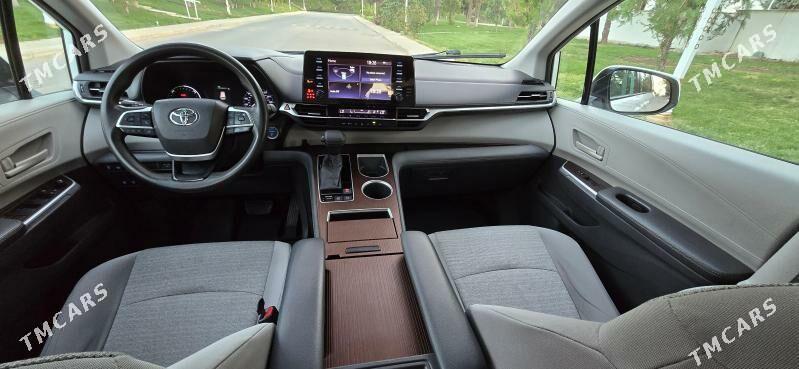 Toyota Sienna 2022 - 455 000 TMT - Ашхабад - img 9
