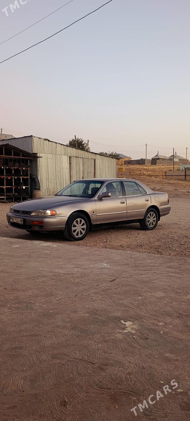 Toyota Camry 1995 - 100 000 TMT - Тагтабазар - img 6