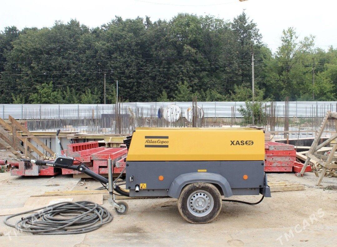 JCB 5CX Wastemaster 2017 - 150 000 TMT - Ашхабад - img 2