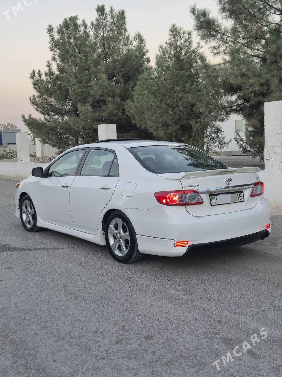 Toyota Corolla 2012 - 183 000 TMT - Büzmeýin - img 4
