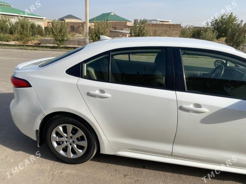 Toyota Corolla 2022 - 255 000 TMT - Türkmenabat - img 2