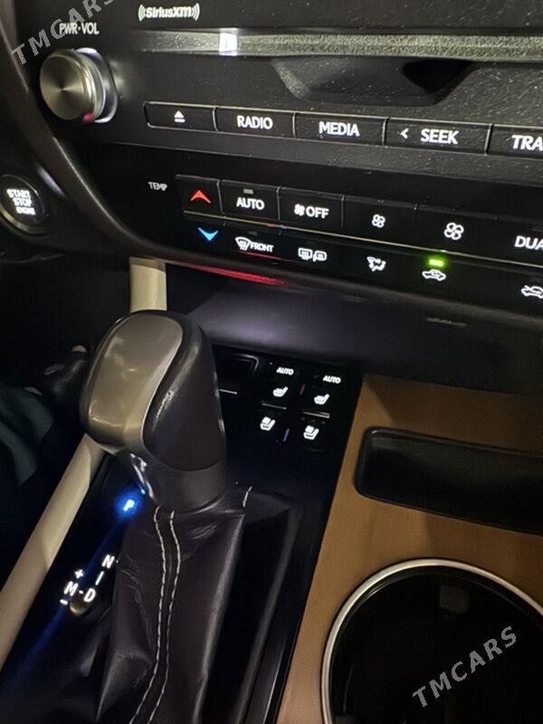 Lexus RX 350 2019 - 590 000 TMT - Чоганлы - img 5