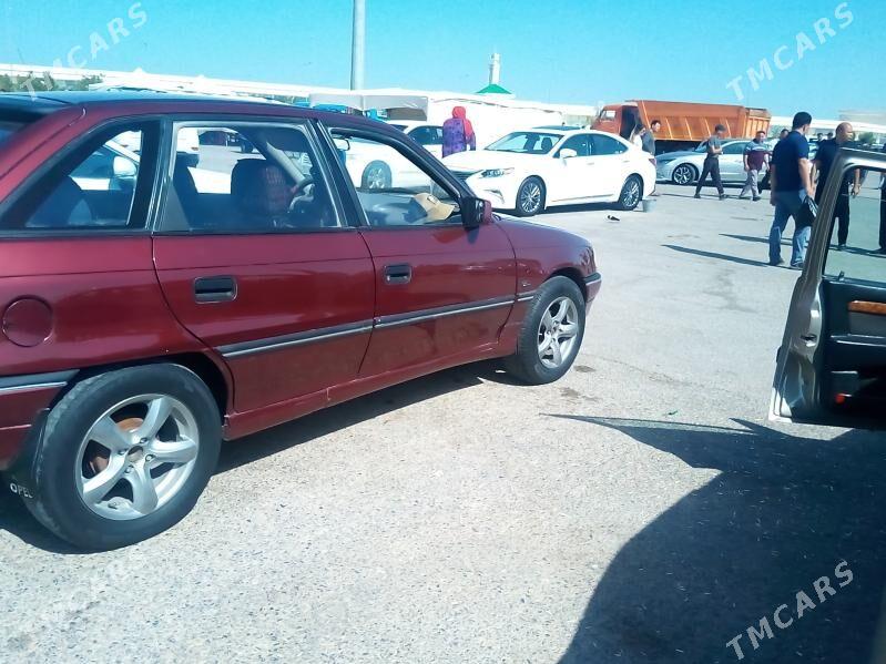 Opel Astra 1992 - 32 000 TMT - Туркменабат - img 3