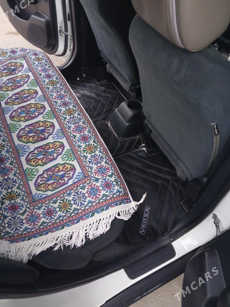 Nissan Versa 2010 - 150 000 TMT - Хитровка - img 2