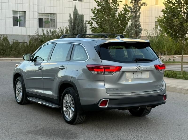 Toyota Highlander 2019 - 412 000 TMT - Ашхабад - img 4