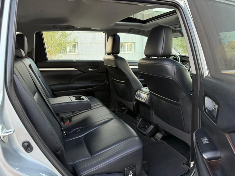Toyota Highlander 2019 - 412 000 TMT - Ашхабад - img 9