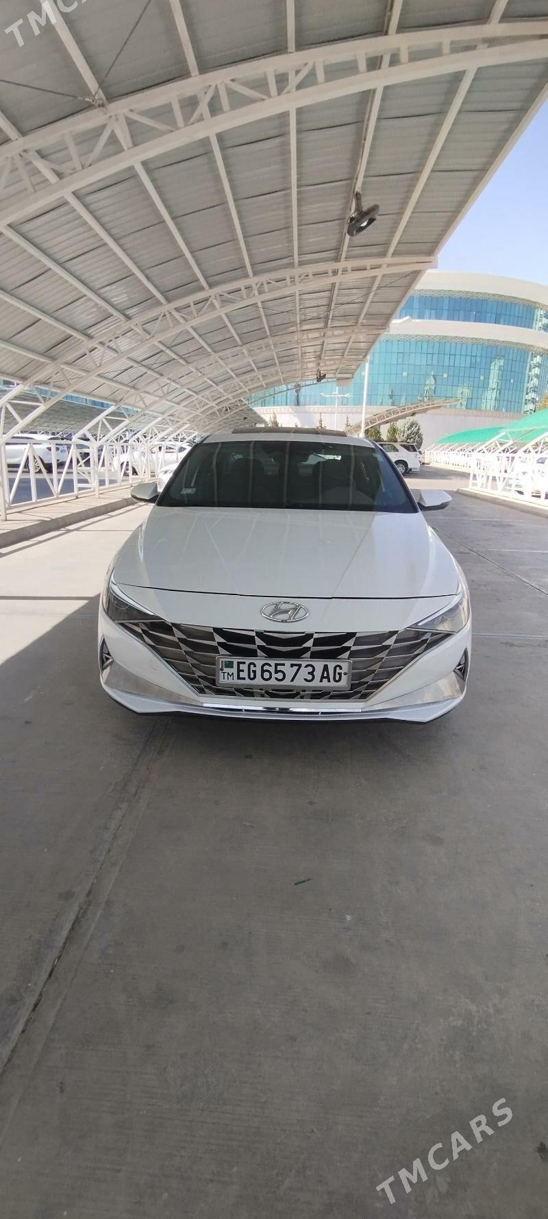 Hyundai Elantra 2022 - 260 000 TMT - Aşgabat - img 4