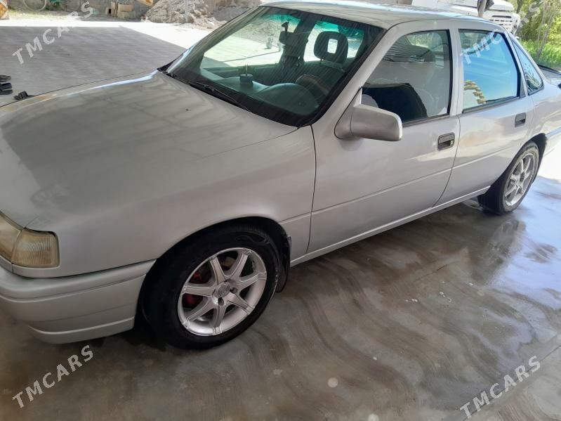 Opel Vectra 1991 - 38 000 TMT - Kaka - img 2
