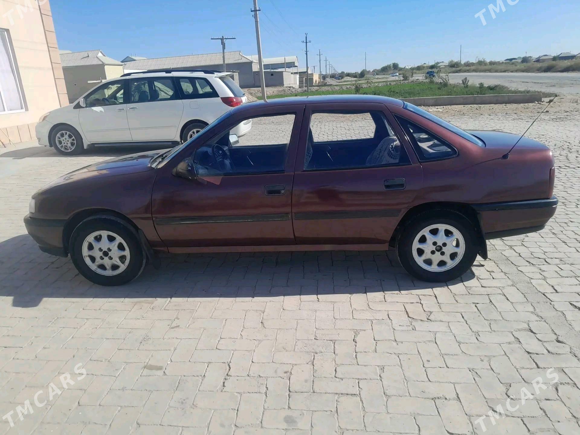 Opel Vectra 1991 - 32 000 TMT - Туркменгала - img 2