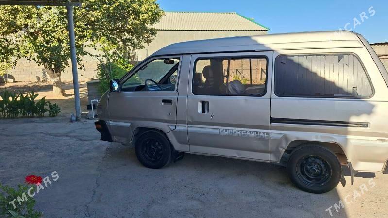 Toyota Town Ace 1998 - 20 000 TMT - Багир - img 4