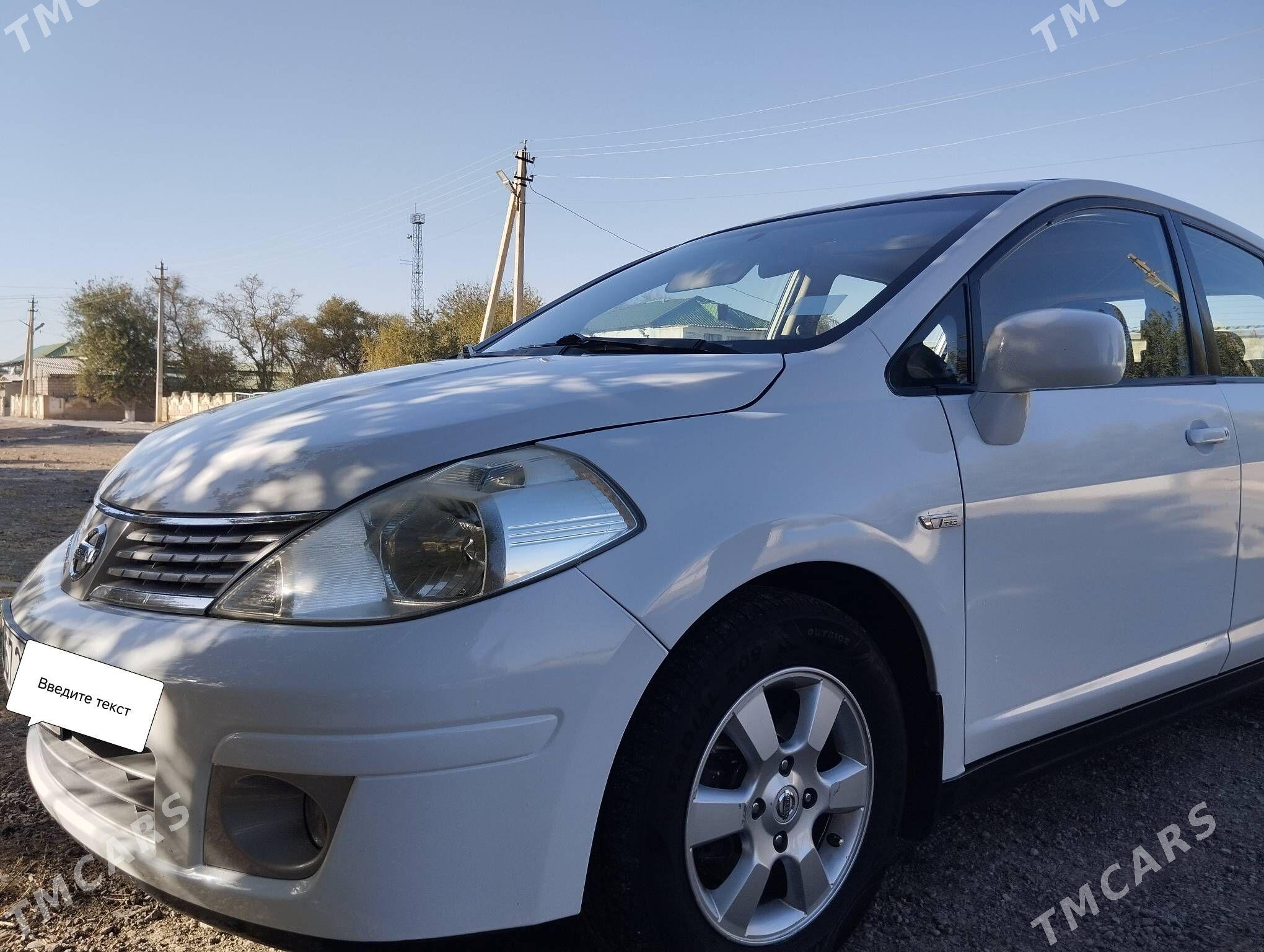 Nissan Versa 2008 - 135 000 TMT - Ак-Бугдайский этрап - img 3
