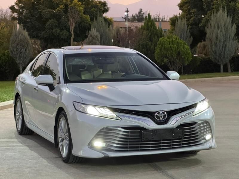 Toyota Camry 2018 - 440 000 TMT - Ашхабад - img 3