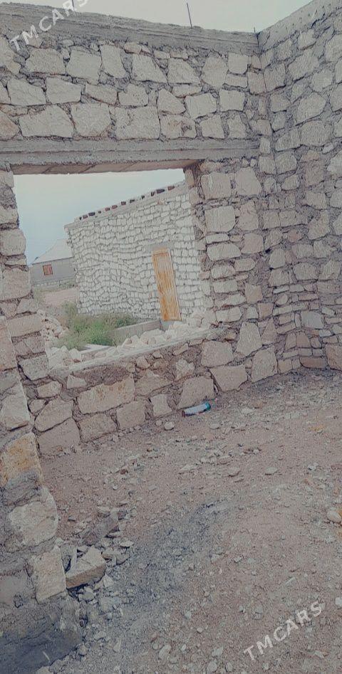 jay - Балканабат - img 3