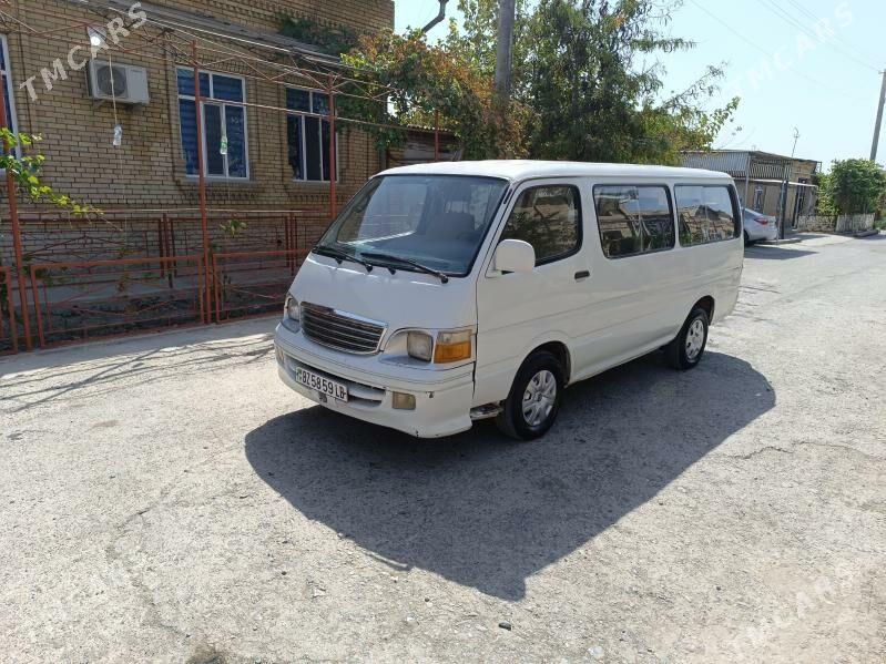 Toyota Hiace 2004 - 120 000 TMT - Туркменабат - img 4