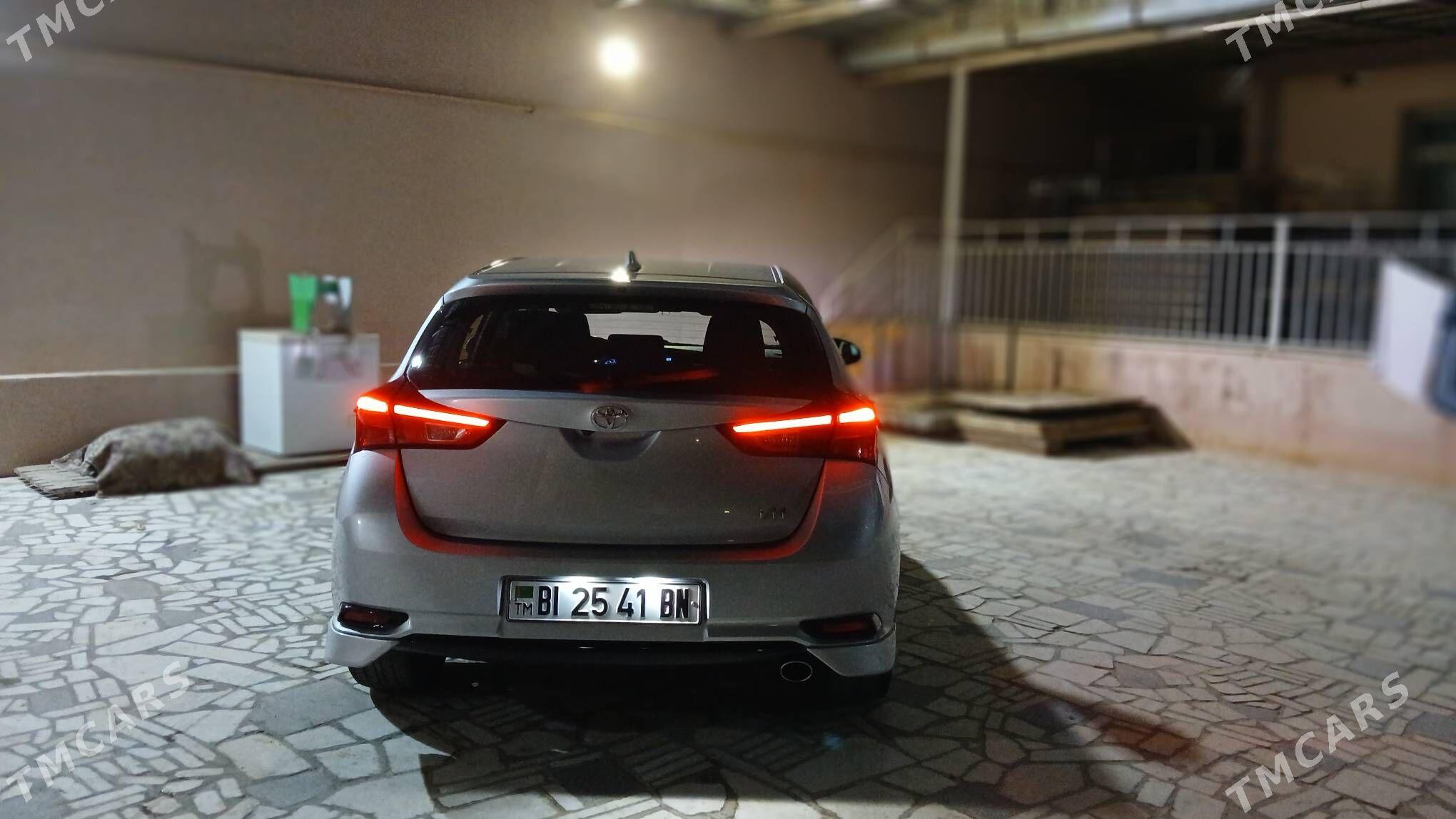 Toyota Corolla iM 2016 - 200 000 TMT - Туркменбаши - img 6