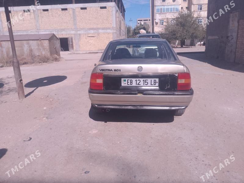 Opel Vectra 1989 - 20 000 TMT - Газаджак - img 9