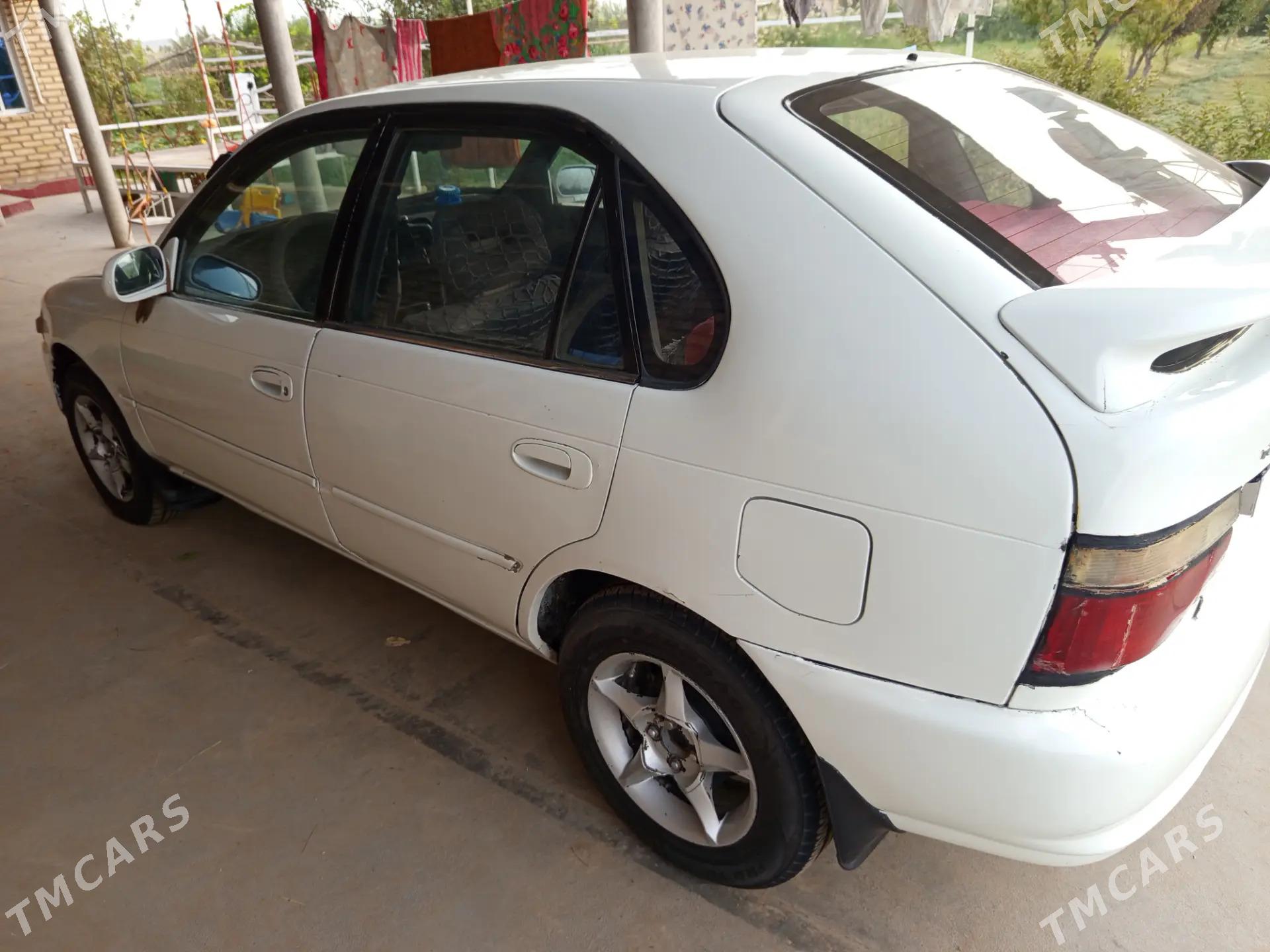 Toyota Corolla 1995 - 40 000 TMT - Туркменгала - img 4