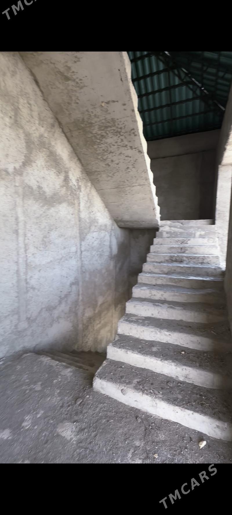 Änew, 8 sot kottej podw mansar - Анев - img 7