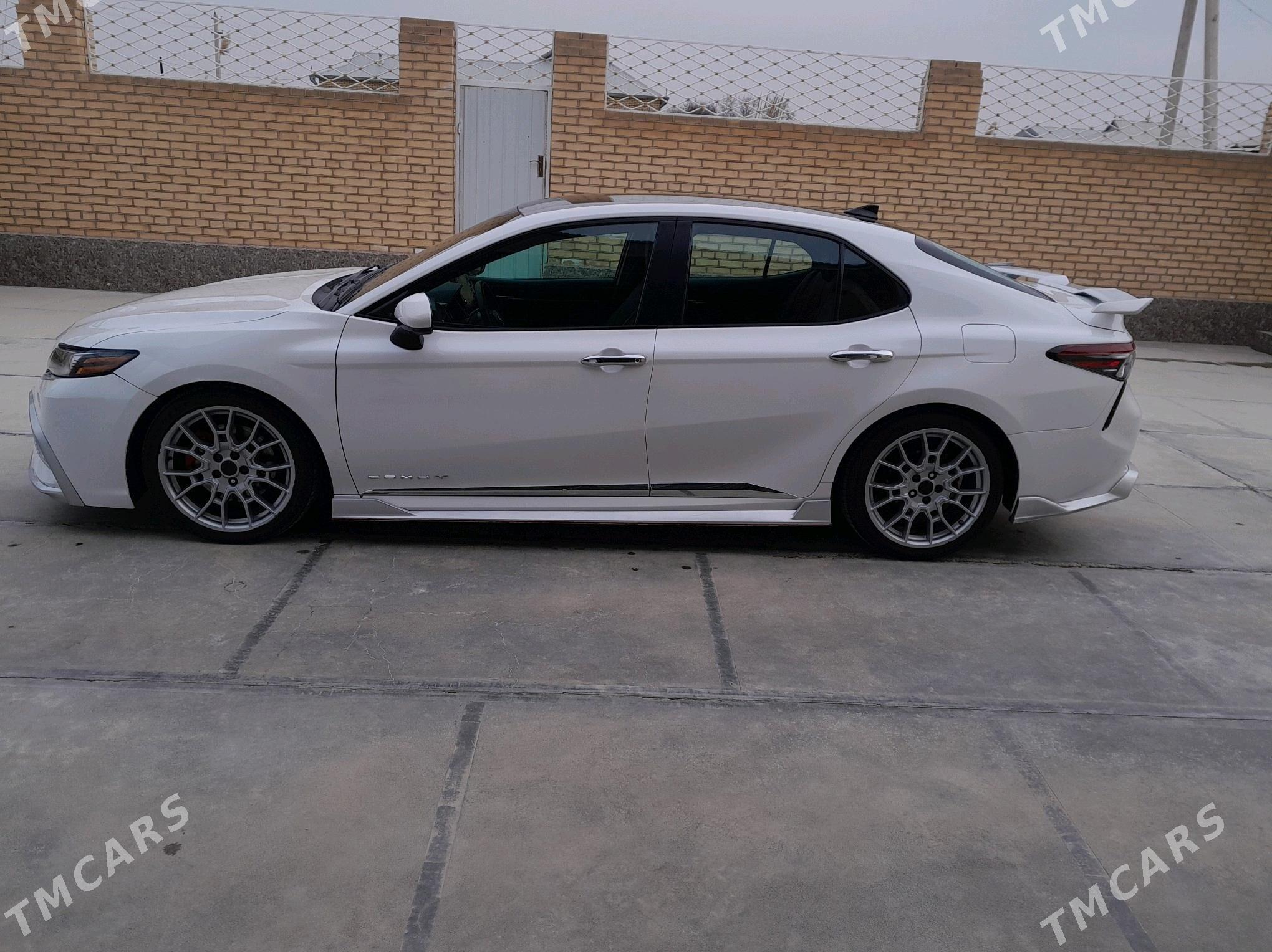Toyota Camry 2021 - 350 000 TMT - Мары - img 5