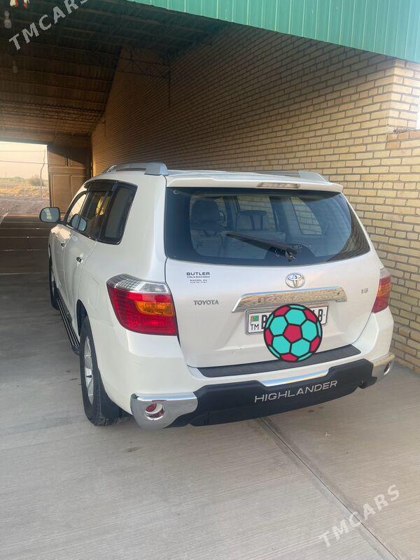 Toyota Highlander 2010 - 300 000 TMT - Halaç - img 5