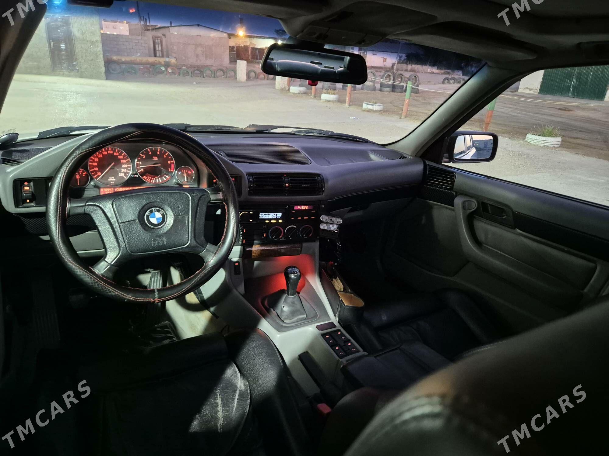 BMW E34 1993 - 75 000 TMT - Хазар - img 6