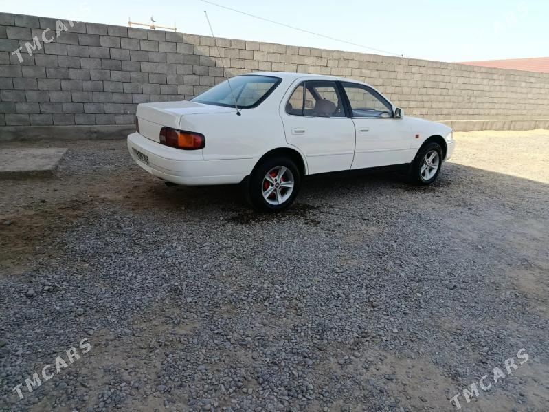 Toyota Camry 1995 - 80 000 TMT - Мургап - img 3
