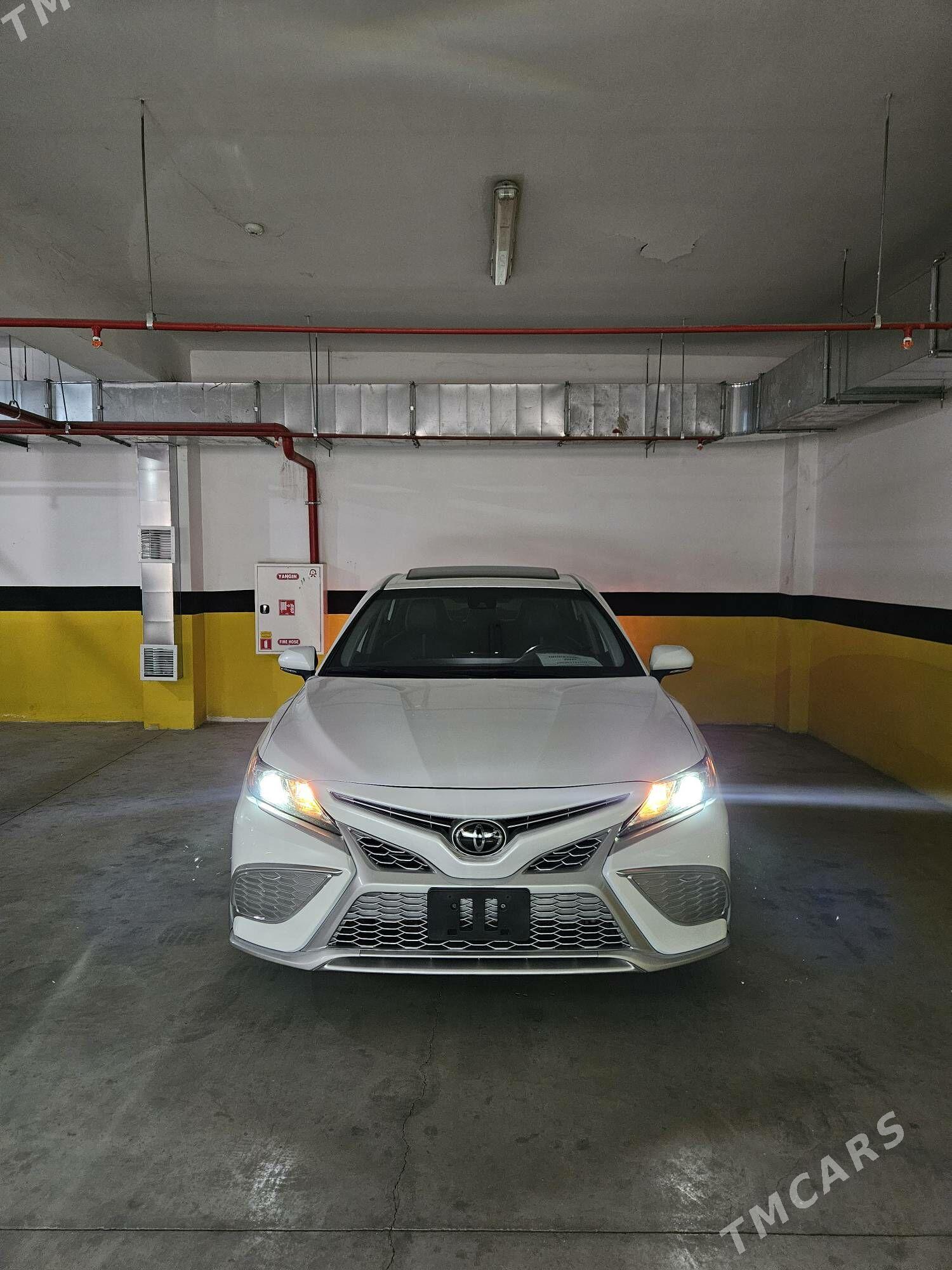 Toyota Camry 2022 - 323 500 TMT - Aşgabat - img 4