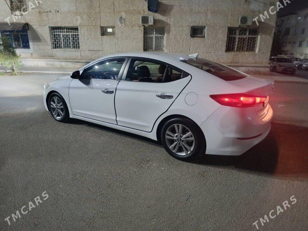 Hyundai Elantra 2017 - 190 000 TMT - 16-njy tapgyr - img 1