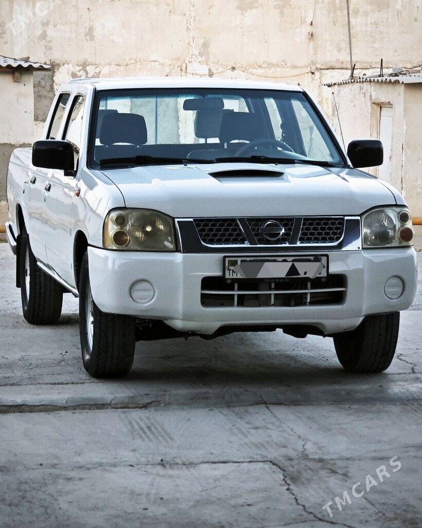 Nissan Navara 2001 - 95 000 TMT - Яшлык - img 1