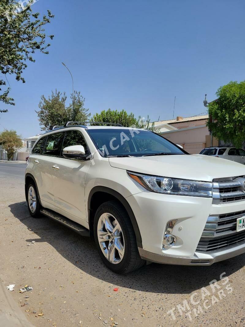 Toyota Highlander 2019 - 520 000 TMT - Мары - img 4