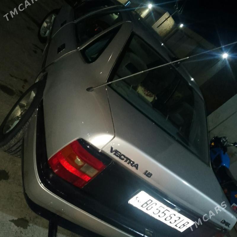 Opel Vectra 1992 - 28 000 TMT - Саят - img 2