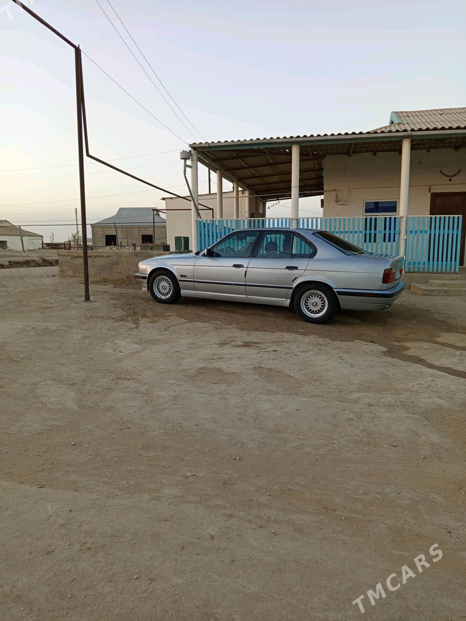 BMW 525 1996 - 90 000 TMT - Esenguly - img 4