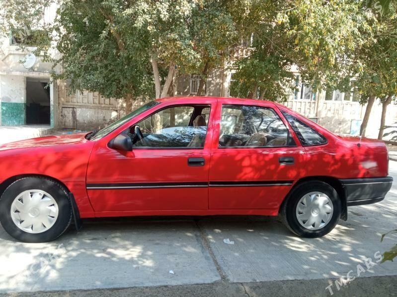 Opel Vectra 1991 - 22 000 TMT - Mary - img 10