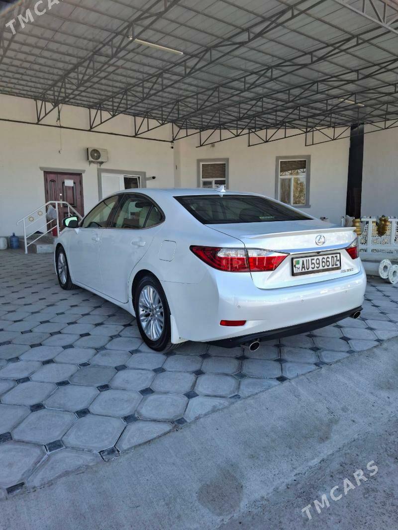 Lexus ES 350 2013 - 360 000 TMT - Дашогуз - img 5