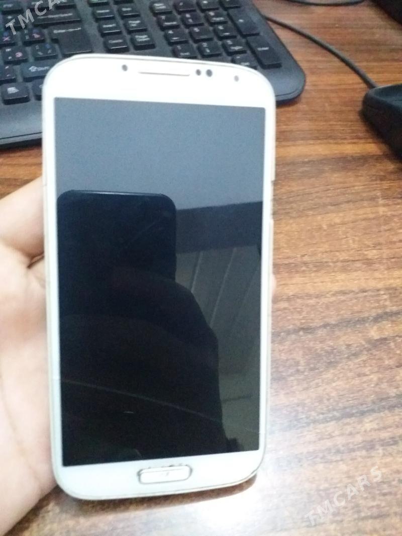 Samsung S4 - Türkmenabat - img 2