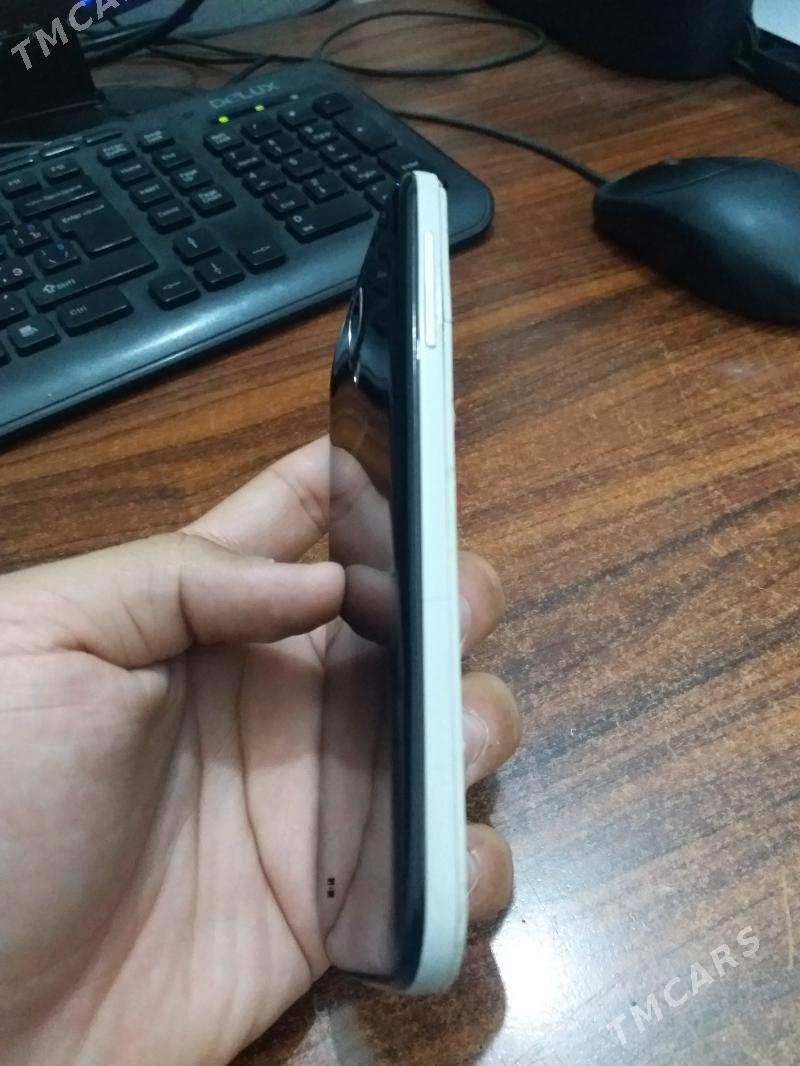 Samsung S4 - Türkmenabat - img 5