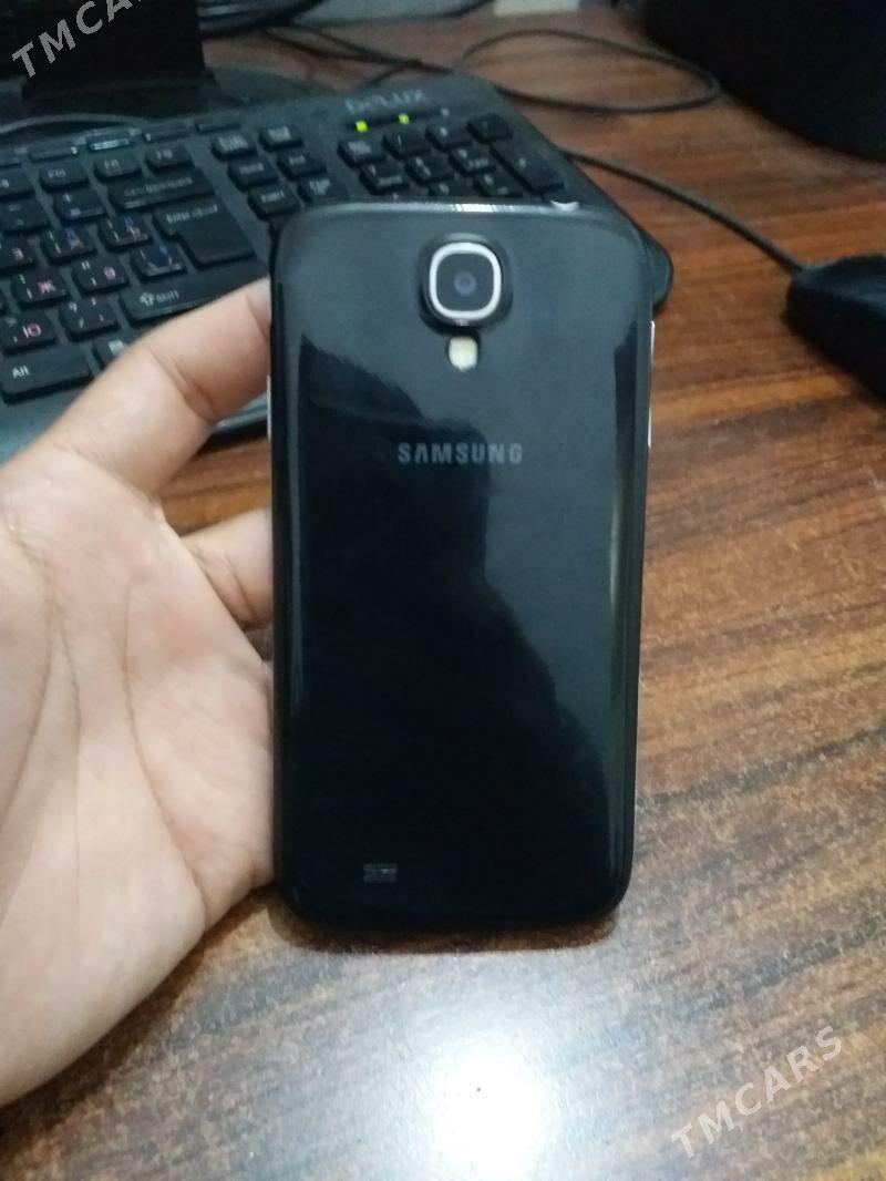 Samsung S4 - Türkmenabat - img 10