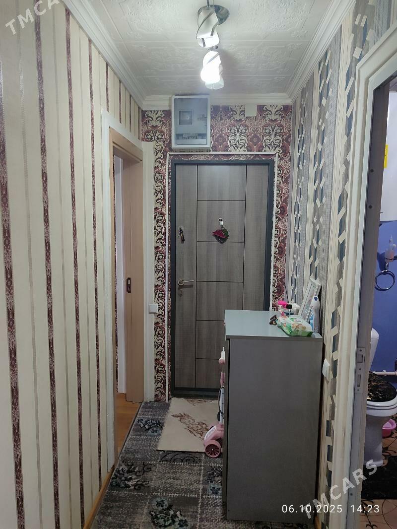 2х комн. 2й этаж. - Туркменабат - img 9