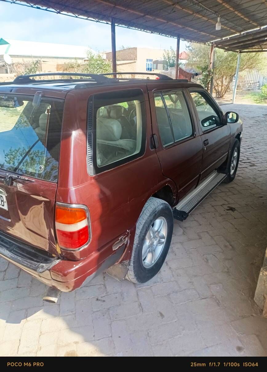 Nissan Pathfinder 1998 - 65 000 TMT - Достлук - img 6
