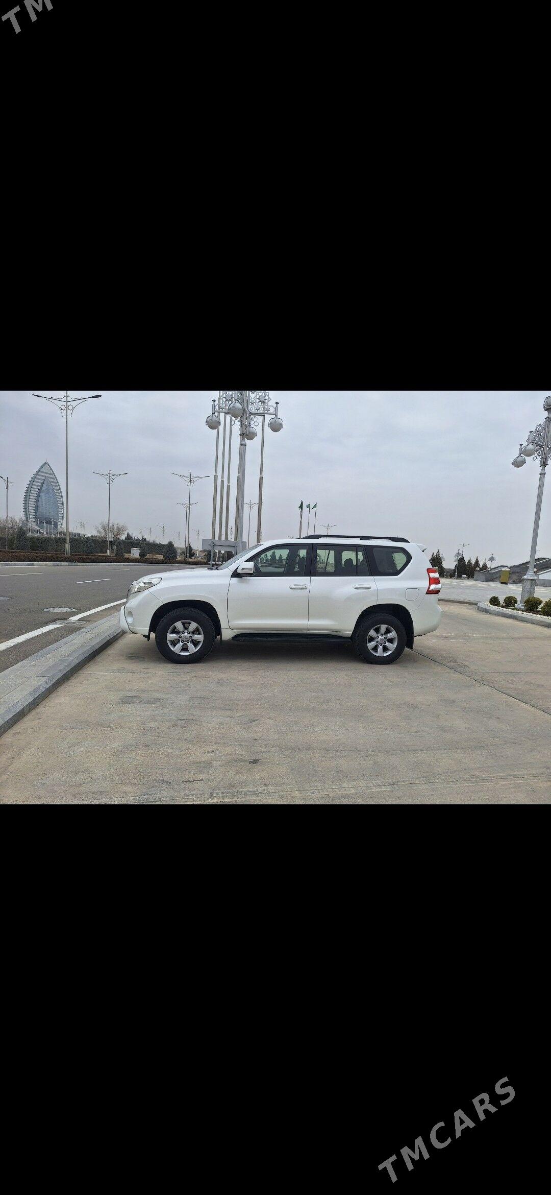 Toyota Land Cruiser Prado 2014 - 630 000 TMT - Ашхабад - img 4
