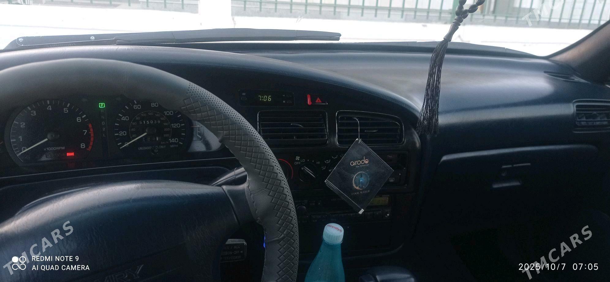 Toyota Camry 1993 - 92 000 TMT - Mary - img 6