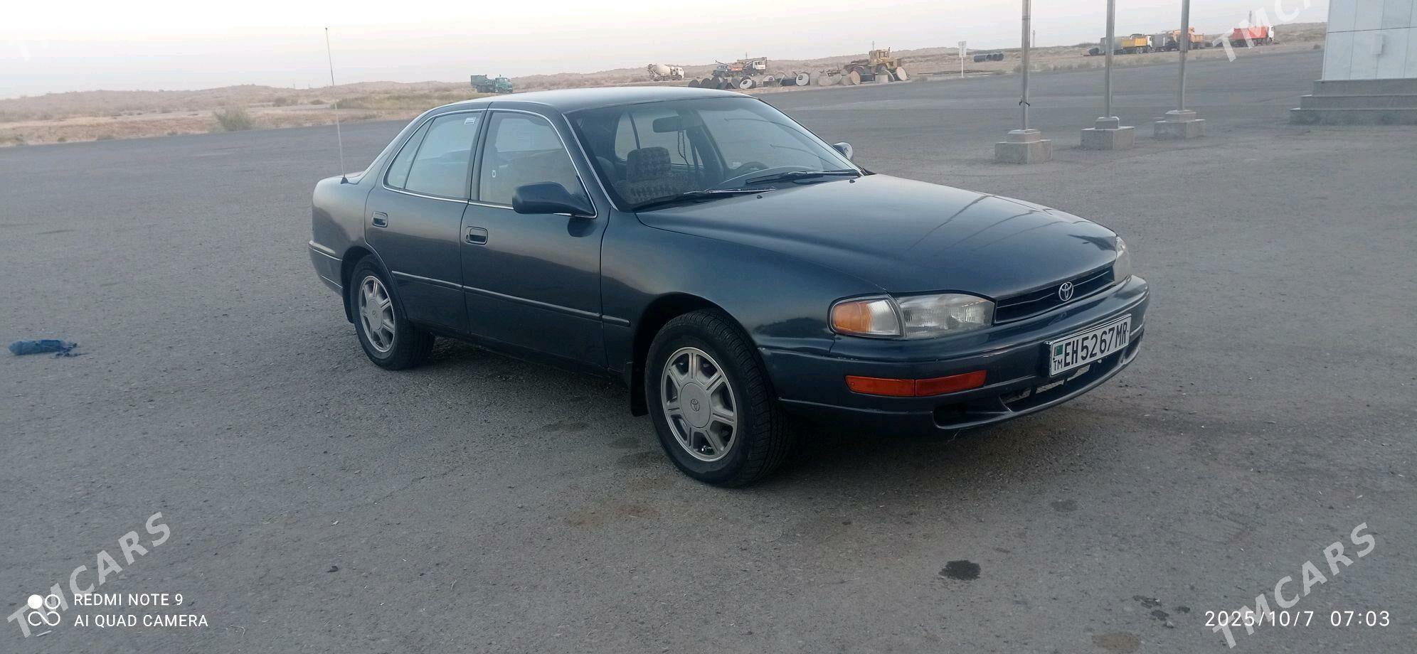 Toyota Camry 1993 - 92 000 TMT - Mary - img 5