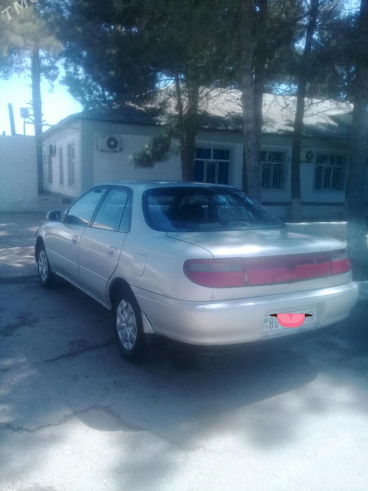 Toyota Carina 1992 - 45 000 TMT - Sakarçäge - img 2