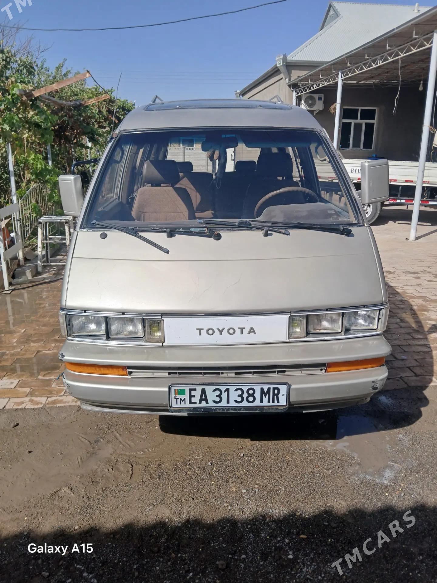Toyota Town Ace 1986 - 25 000 TMT - Байрамали - img 5