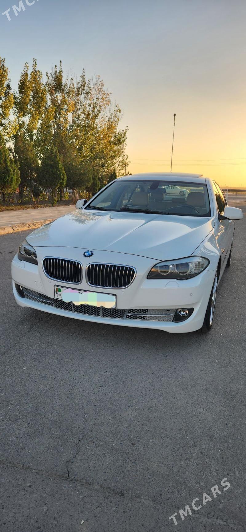 BMW F10 2011 - 240 000 TMT - Daşoguz - img 2