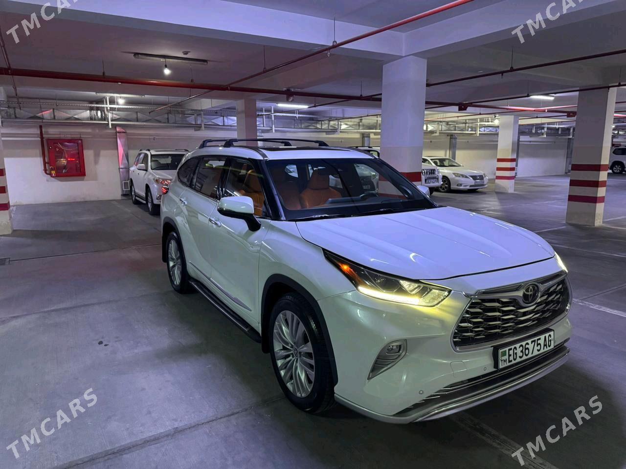 Toyota Highlander 2021 - 780 000 TMT - Айтакова (ул. Огузхана) - img 4
