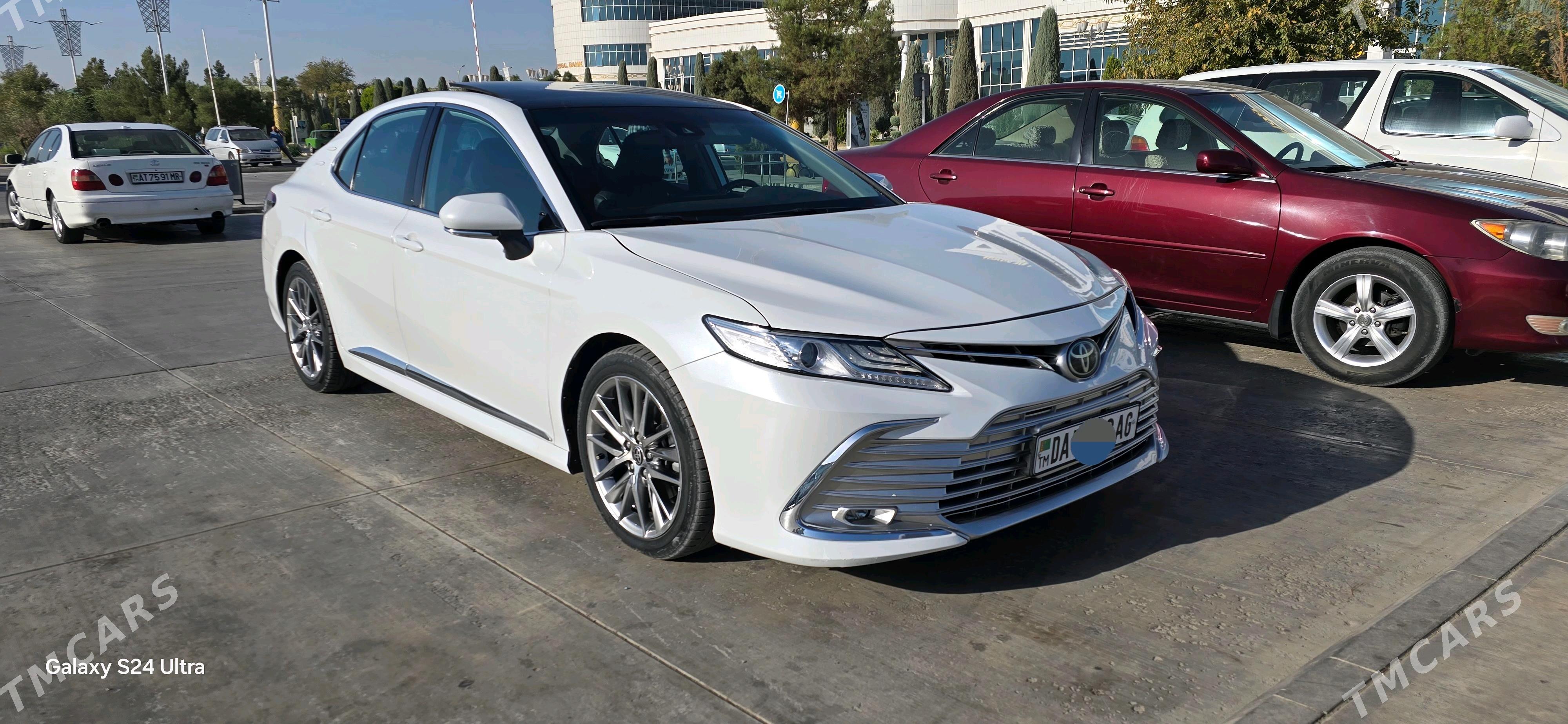 Toyota Camry 2021 - 410 000 TMT - Мары - img 3